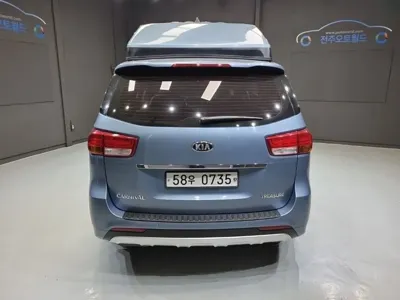 Kia Canival 2016, 120000 км, за 9800000 KRW