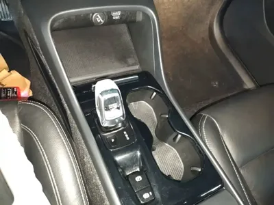 Volvo XC40 2021, 84100 км, за 92700 CNY - фото 10