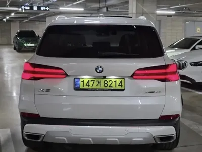 BMW X5 2025, 4039 км, за 99000000 KRW