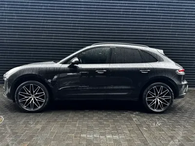 Porsche Macan 2022, 62000 км, за 335000 CNY