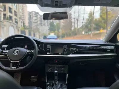 Volkswagen Passat 2019, 73000 км, за 66800 CNY - фото 5