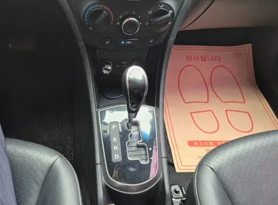 Hyundai Accent 2016, 63293 км, за 6200000 KRW - фото 9