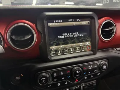 Jeep Wrangler 2018, 131873 км, за 29790000 KRW - фото 13