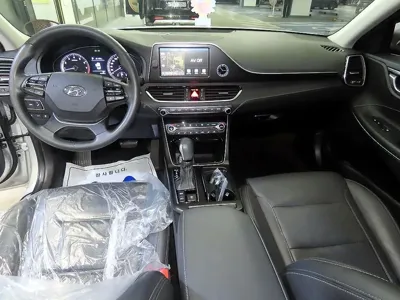Hyundai Grandeur 2018, 36144 км, за 15800000 KRW - фото 10