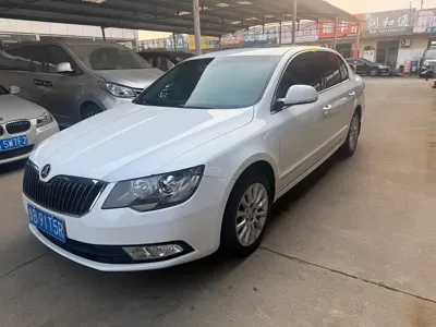 Skoda Superb 2014, 150000 км, за 26800 CNY