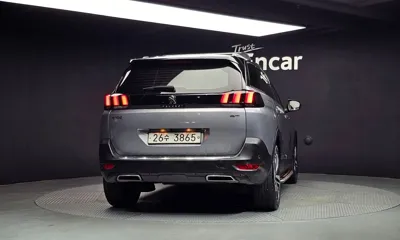 Peugeot 5008 2019, 110180 км, за 19900000 KRW