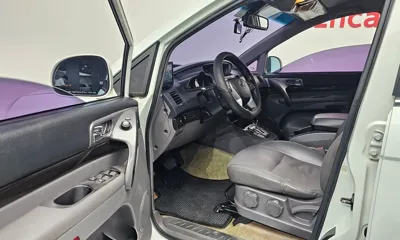 KG_Mobility_Ssangyong KORANDO 2016, 166466 км, за 6500000 KRW - фото 10
