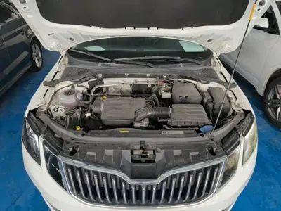 Skoda Octavia 2019, 121800 км, за 44400 CNY - фото 20