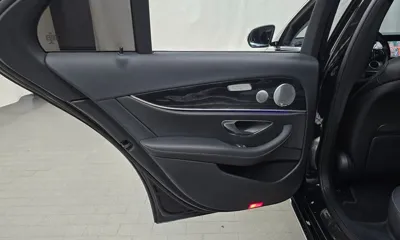 Mercedes-Benz E-Class 2018, 58480 км, за 23000000 KRW - фото 25