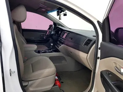 Kia Canival 2020, 111571 км, за 10500000 KRW - фото 13