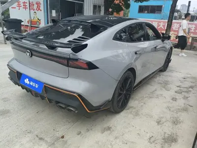 Changan UNI-V 2022, 53800 км, за 64000 CNY