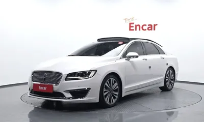Lincoln MKZ · 2017 год