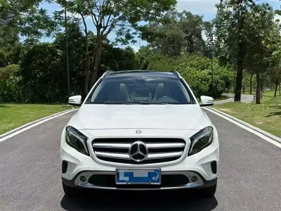 Mercedes-Benz GLA 2015, 140000 км, за 39800 CNY