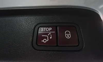 Mercedes-Benz GLS-Class 2017, 106250 км, за 33900000 KRW - фото 27