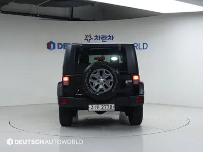 Jeep Wrangler 2010, 124542 км, за 10990000 KRW