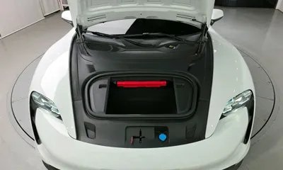 Porsche Taycan 2021, 30608 км, за 104900000 KRW - фото 6