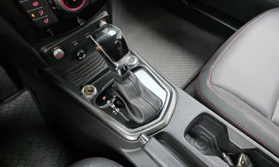 KG_Mobility_Ssangyong TIBOLI 2019, 17811 км, за 12500000 KRW - фото 9