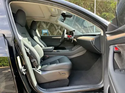 Tesla Model Y 2023, 60000 км, за 168000 CNY - фото 11