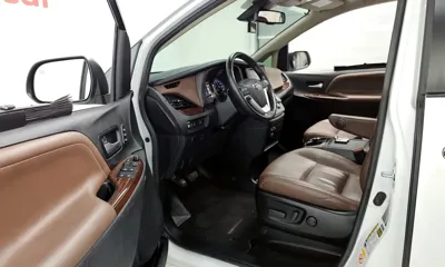 Toyota Sienna 2018, 89487 км, за 24900000 KRW - фото 10