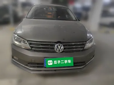 Volkswagen Sagitar 2015, 136700 км, за 32242.77 CNY