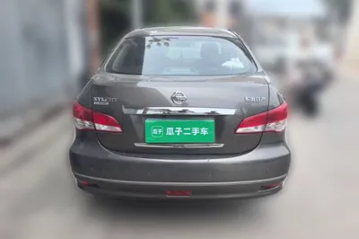 Nissan Sylphy 2016, 60400 км, за 42552.19 CNY
