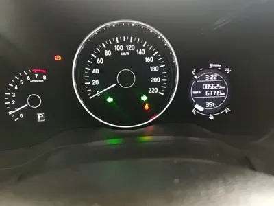 Honda Vezel 2020, 85600 км, за 54300 CNY - фото 12