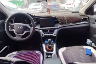Hyundai Elantra (6th Generation 2016, 61800 км, за 35444.61 CNY - фото 9