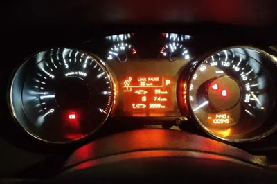 Peugeot 3008 2015, 100900 км, за 32745.82 CNY - фото 8