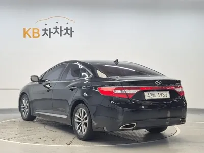 Hyundai Grandeur 2011, 110655 км, за 4000000 KRW - фото 2