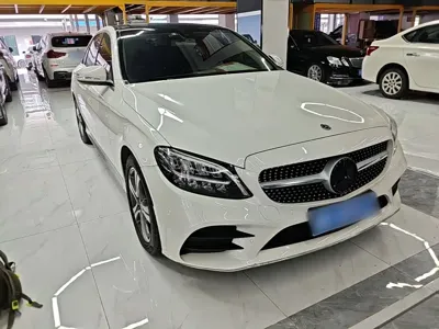 Mercedes-Benz C-Class 2020, 87000 км, за 131100 CNY