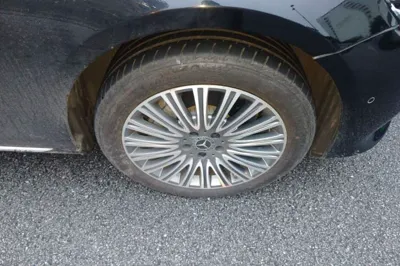 Mercedes-Benz E-Class 2019, 82000 км, за 178861.37 CNY - фото 8