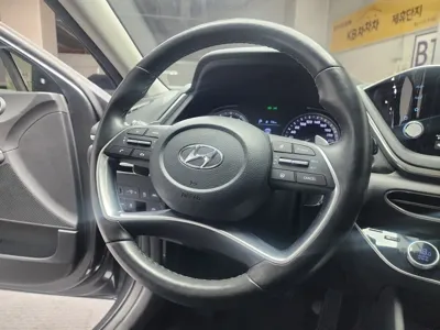 Hyundai Sonata 2021, 7188 км, за 20900000 KRW - фото 7
