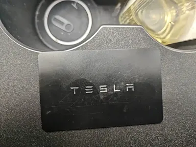 Tesla Model Y 2022, 75300 км, за 144600 CNY - фото 9