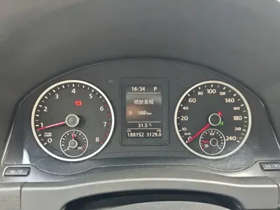 Volkswagen Tiguan 2016, 188200 км, за 32300 CNY - фото 12