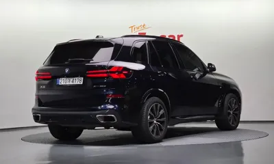 BMW X5 2024, 29995 км, за 95620000 KRW