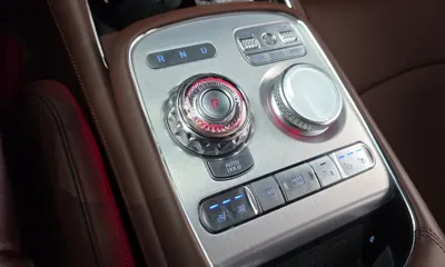 Genesis G90 2025, 136876 км, за 999990000 KRW - фото 9