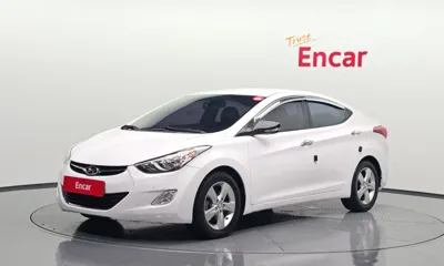 Hyundai Avante · 2013 год