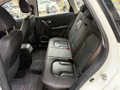 FAW Senya R7 2017, 80000 км, за 15800 CNY