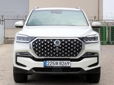 KG_Mobility_Ssangyong Rexton · 2025 год