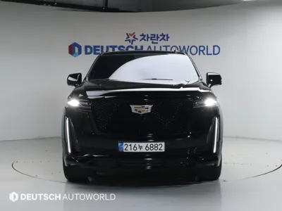 Cadillac Escalade 2023, 38209 км, за 109500000 KRW