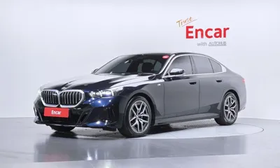 BMW 5-Series · 2024 год