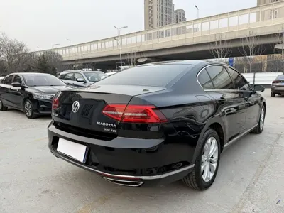 Volkswagen Magotan 2017, 80000 км, за 53600 CNY - фото 10
