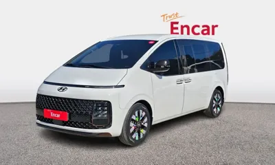 Hyundai Staria · 2022 год