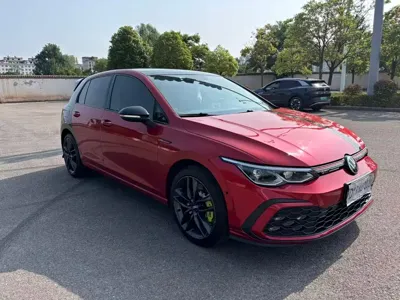Volkswagen Golf 2021, 78000 км, за 82000 CNY - фото 3