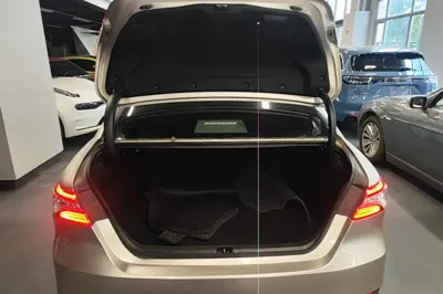 Toyota Camry 2019, 80900 км, за 95389.1 CNY - фото 22