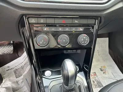 Volkswagen T-Roc 2022, 38000 км, за 113000 CNY - фото 8
