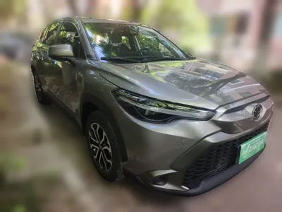 Toyota Frontlander 2023, 1400 км, за 93251.23 CNY