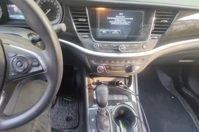 Buick Verano 2015, 84400 км, за 37152.61 CNY - фото 10
