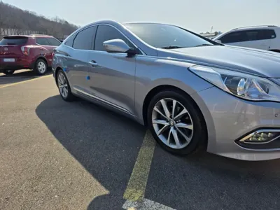 Hyundai Grandeur 2015, 196281 км, за 5990000 KRW