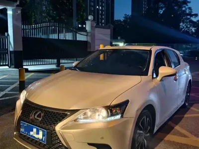 Lexus CT · 2018 год